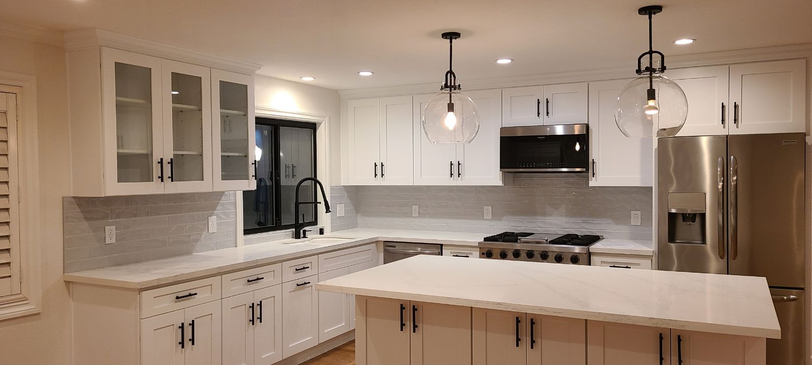 White gold kitchen