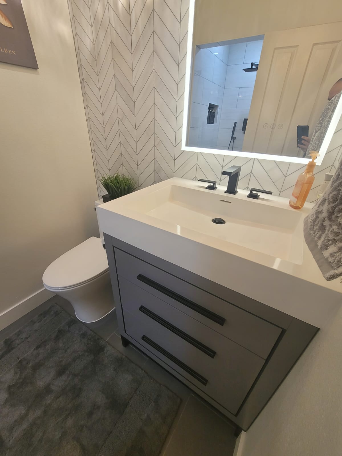 Large format tile